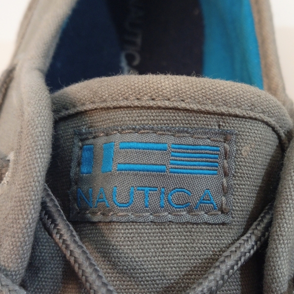 NAUTICA SPINNAKER DECK SHOES - Picture 7 of 9